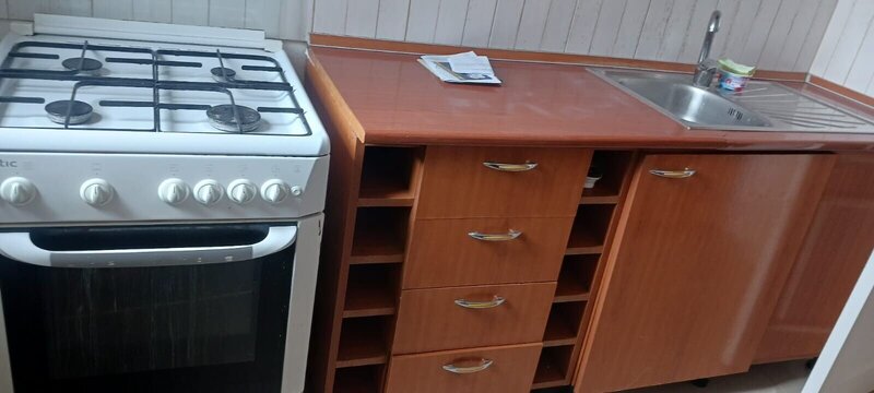 Dristor, Piata Ramnicu Sarat, inchiriere ap. 2 cam dec.,