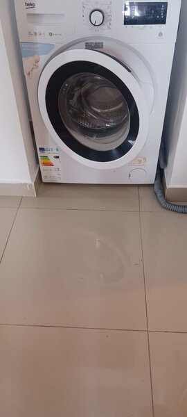 Dristor, Piata Ramnicu Sarat, inchiriere ap. 2 cam dec.,